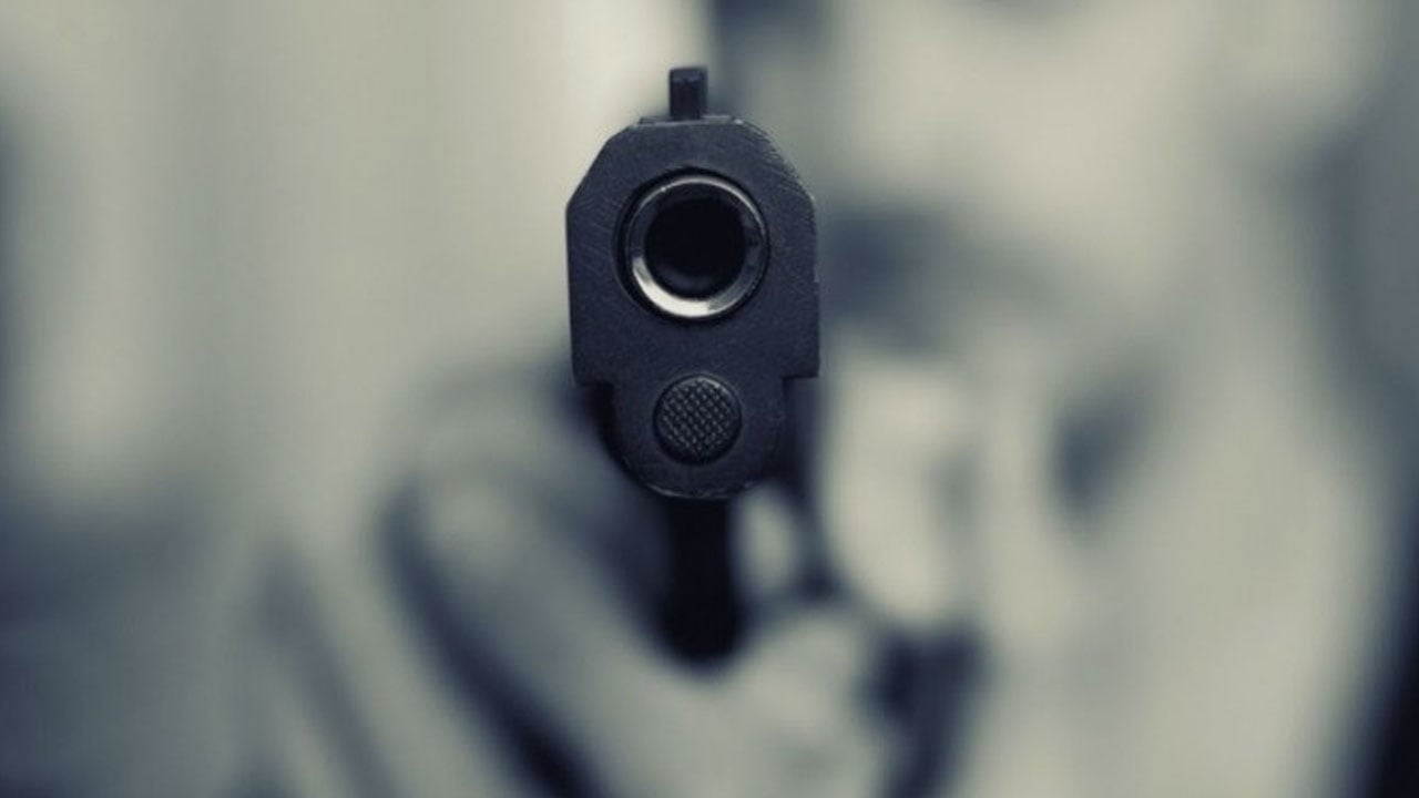খুলনায় ঘুমন্ত যুবককে গুলি করে হত্যা