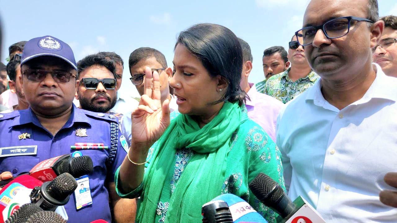 অবৈধ সকল সরকারি ভূমি দখলমুক্ত করা হবে: পরিবেশ উপদেষ্টা