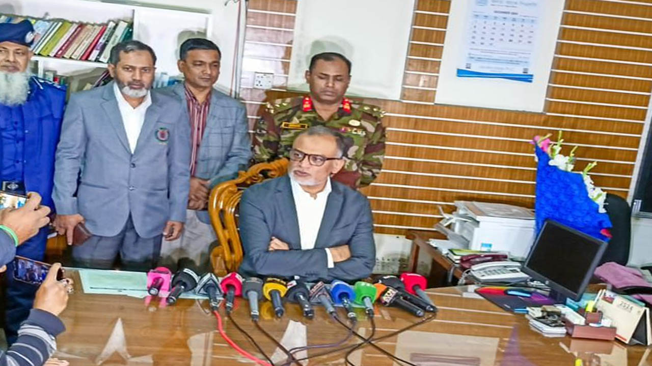 প্রান্তিক জনগোষ্ঠীকে স্বস্তি দেওয়াই লক্ষ্য: বাণিজ্য উপদেষ্টা