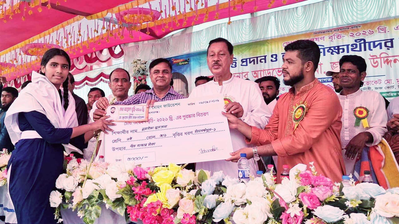 ‘অন্যের ছেলে বলে চুপ আছেন, একদিন আপনার ছেলেও অপরাধে জড়াবে’