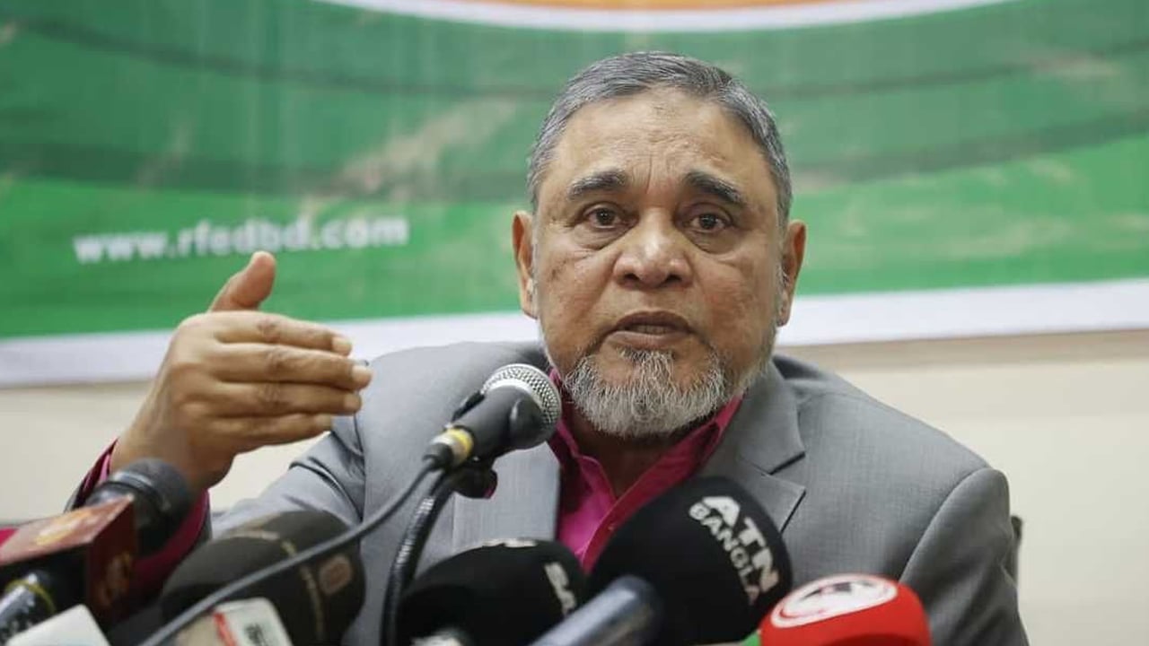 নির্বাচনে কালো টাকার দৌরাত্ম্য বন্ধ করতে পারব না