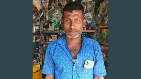 নিখোঁজের দুই দিন পর জুড়ী নদী থেকে সিএনজি চালকের লাশ উদ্ধার