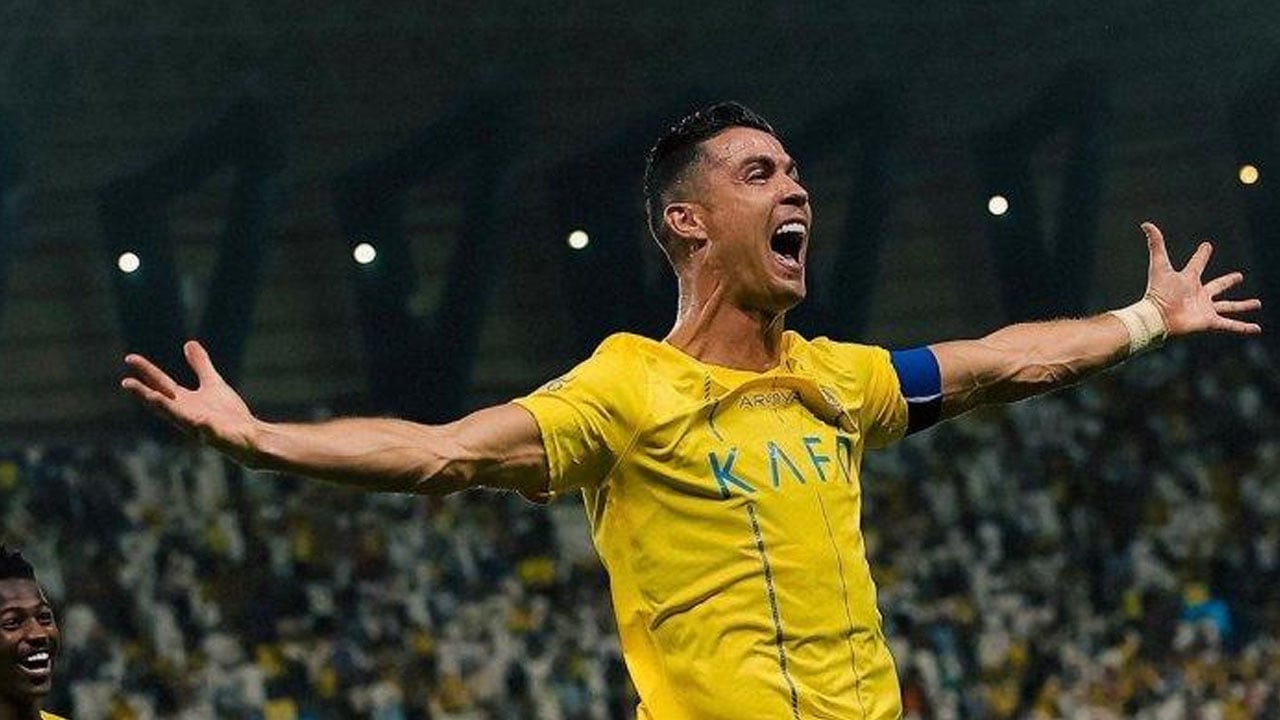 মিনিটে ৪৩ হাজার টাকা আয় করবেন রোনালদো