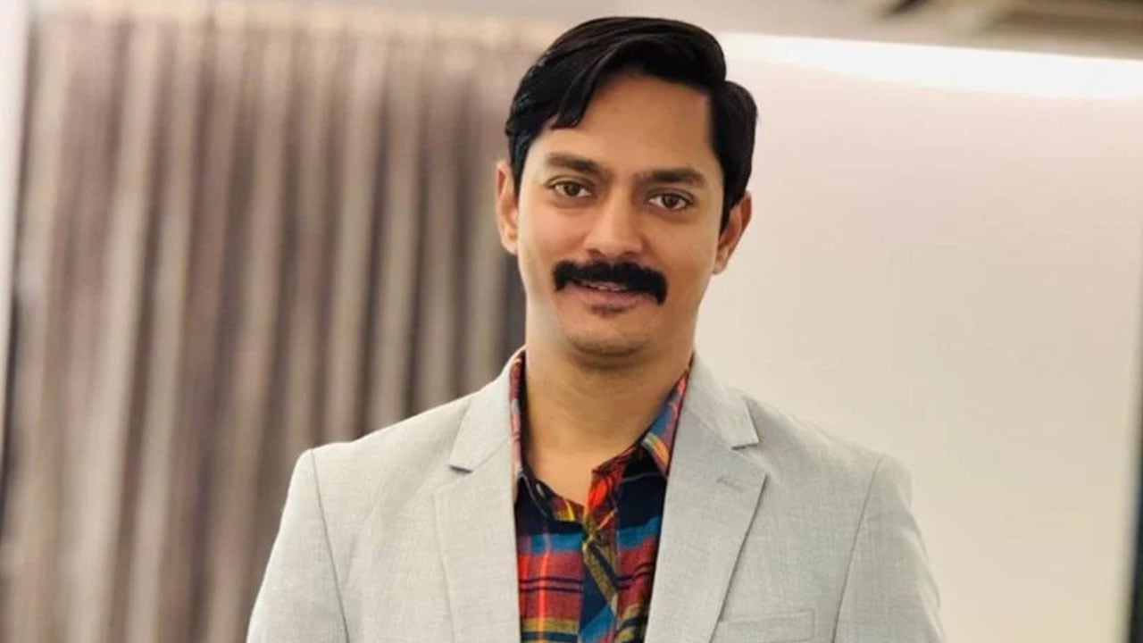 কেবিন ক্রু মীর্জা আদনান আমিরাতের পুলিশ হেফাজতে