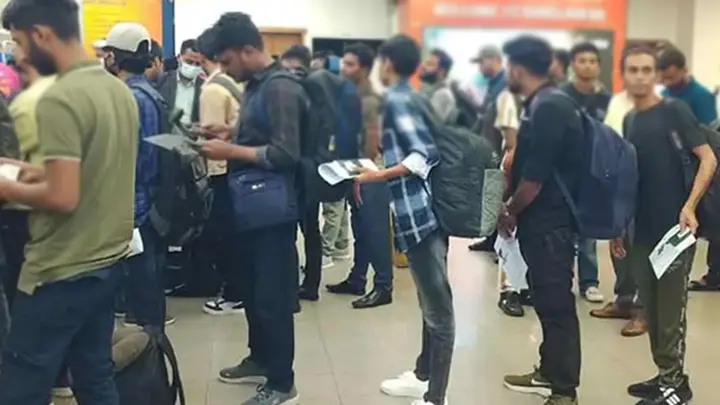 কম্বোডিয়ায় আটক ৩০ বাংলাদেশির মুক্তি, দেশে ফিরছেন মঙ্গলবার