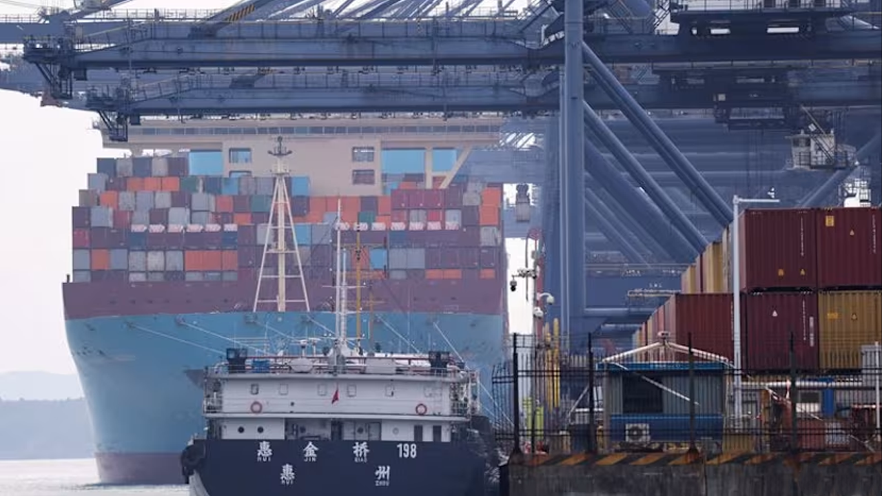 যুক্তরাষ্ট্রকে একতরফা শুল্ক প্রত্যাহারের আহ্বান চীনের