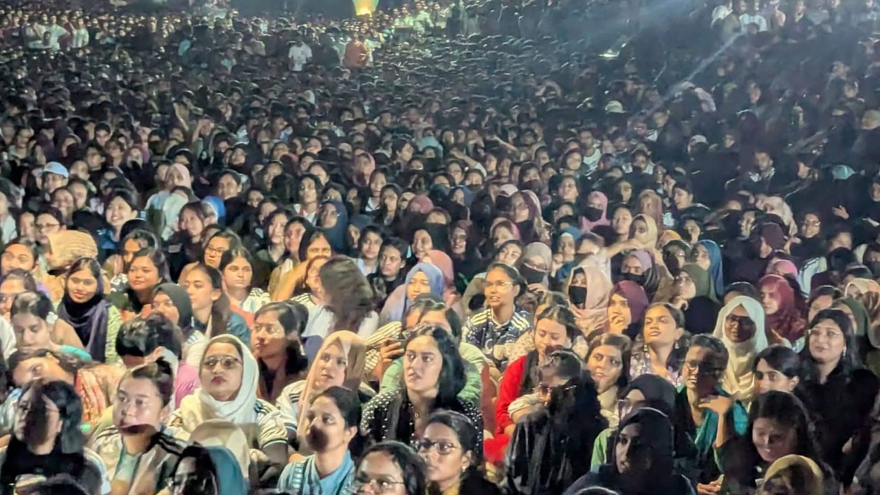 ছাত্রদলের সৌজন্যে চট্টগ্রাম বিশ্ববিদ্যালয়ে বিশ্বকাপ উন্মাদনা
