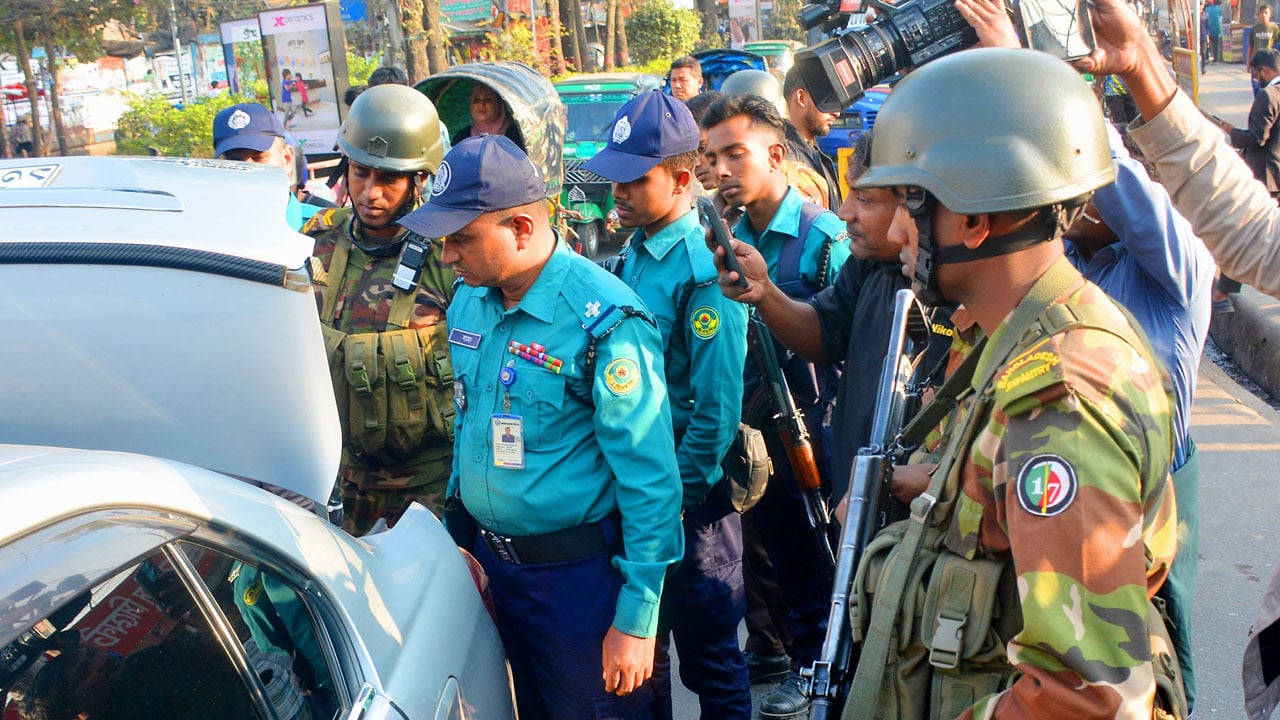 নির্বাচন ঘিরে চট্টগ্রামে কঠোর নিরাপত্তা ব্যবস্থা জোরদার