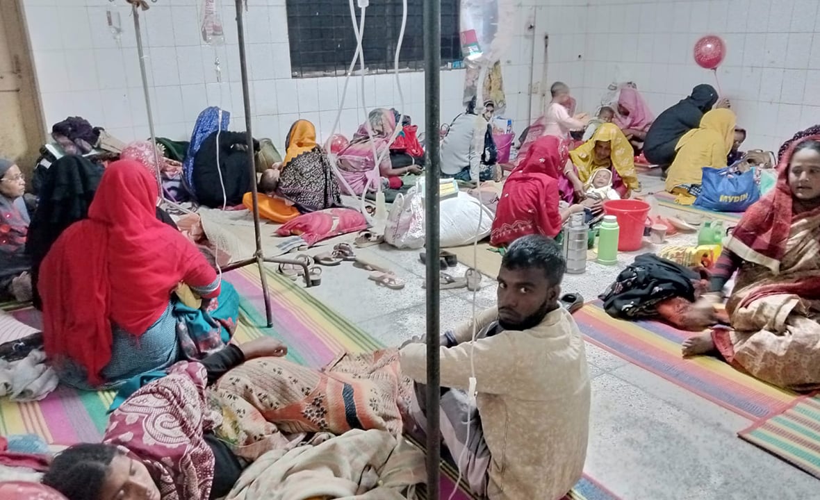 মাঘের শীতে সর্বনিম্ন তাপমাত্রা চুয়াডাঙ্গায়, শীতে বিপর্যস্ত জনজীবন