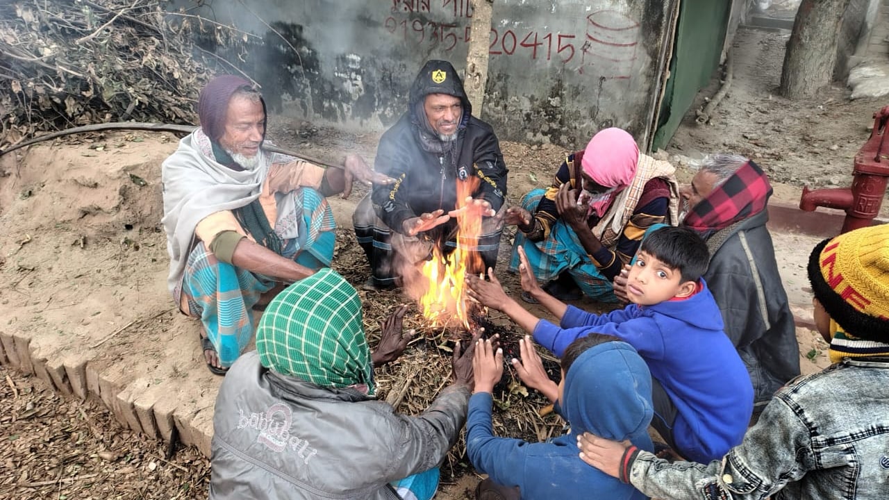 শীতে কাঁপছে চুয়াডাঙ্গা, সর্বনিম্ন তাপমাত্রা ৯.৬ ডিগ্রি রেকর্ড