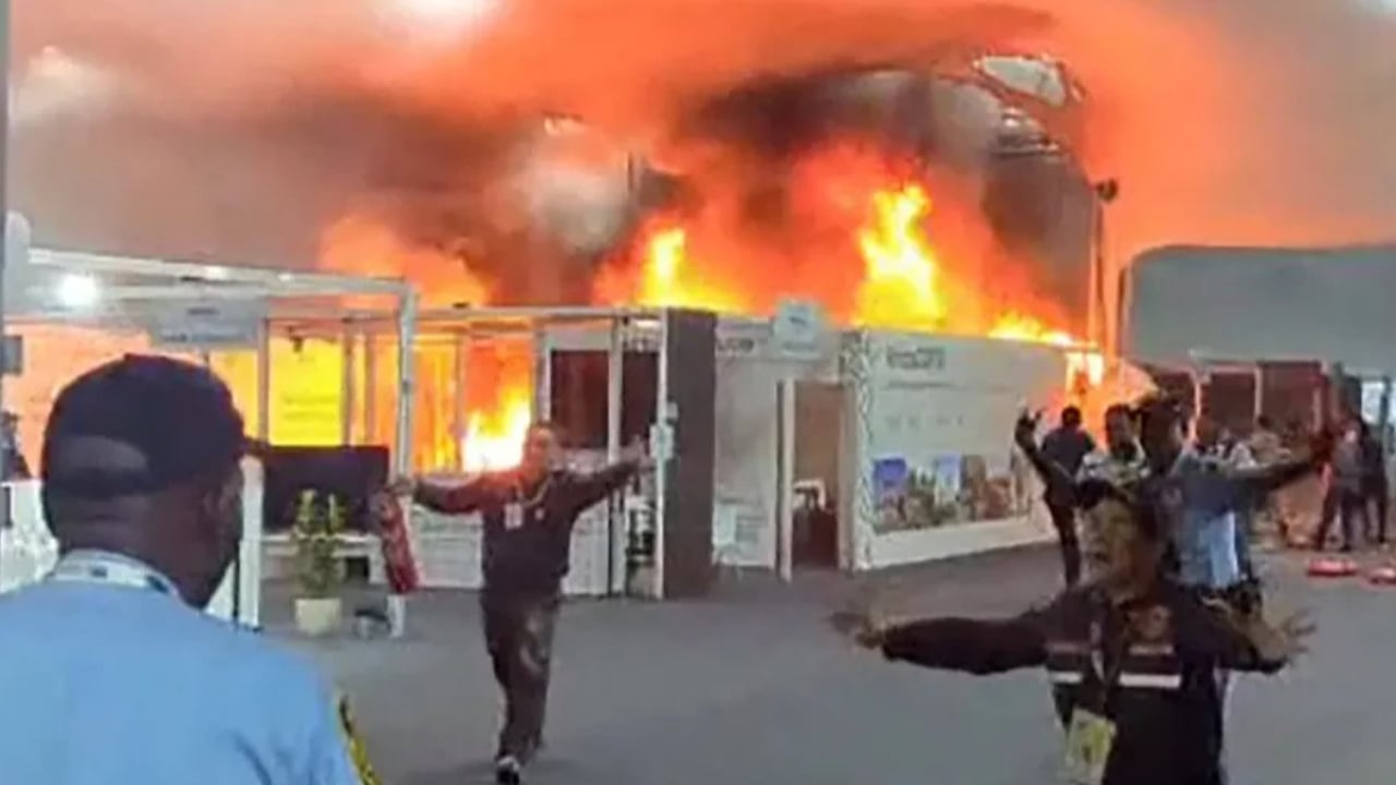 ব্রাজিলে জাতিসংঘ জলবায়ু সম্মেলনের ভেন্যুতে অগ্নিকাণ্ড