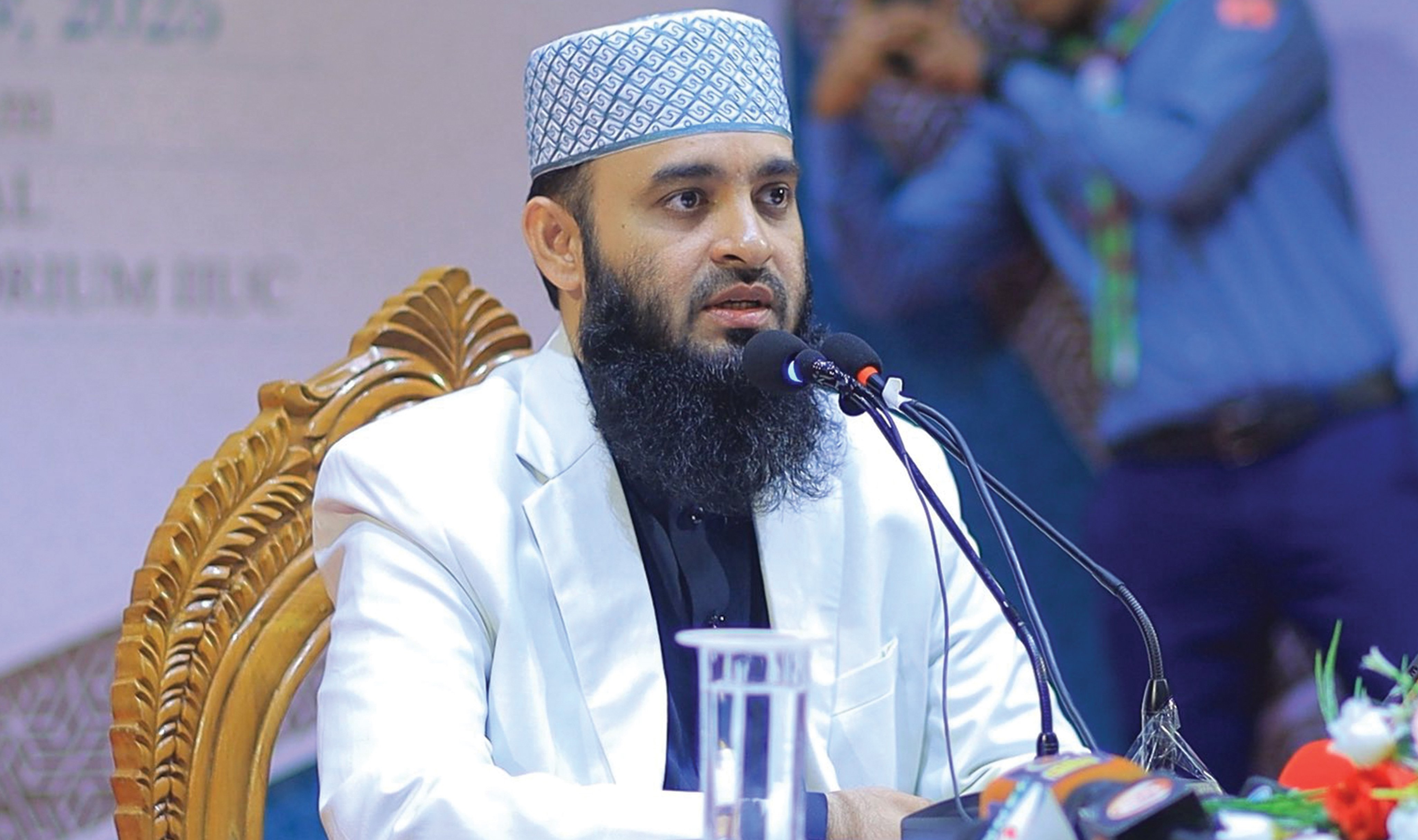 ভারতে আজহারীর নামে ভুয়া প্রচারণা চালিয়ে নেয়া হচ্ছে মোটা অঙ্কের টাকা