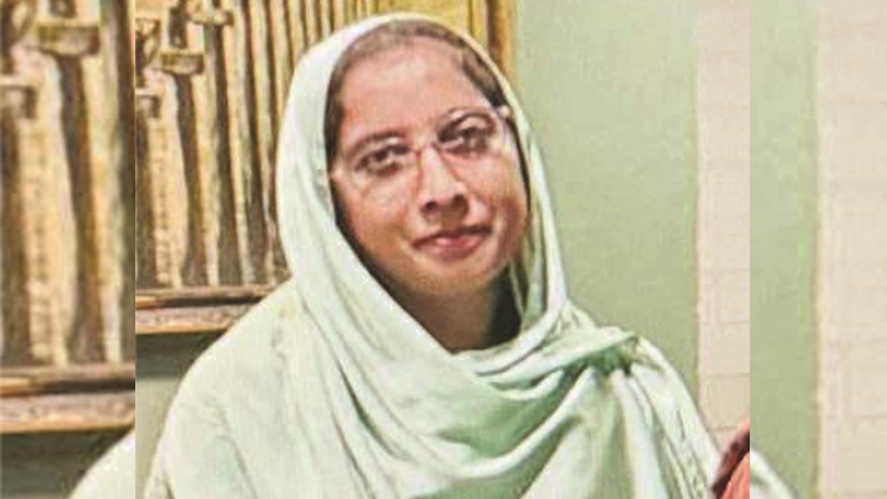 দগ্ধ শরীরে শিশুদের বাঁচানো সেই শিক্ষিকা আর নেই