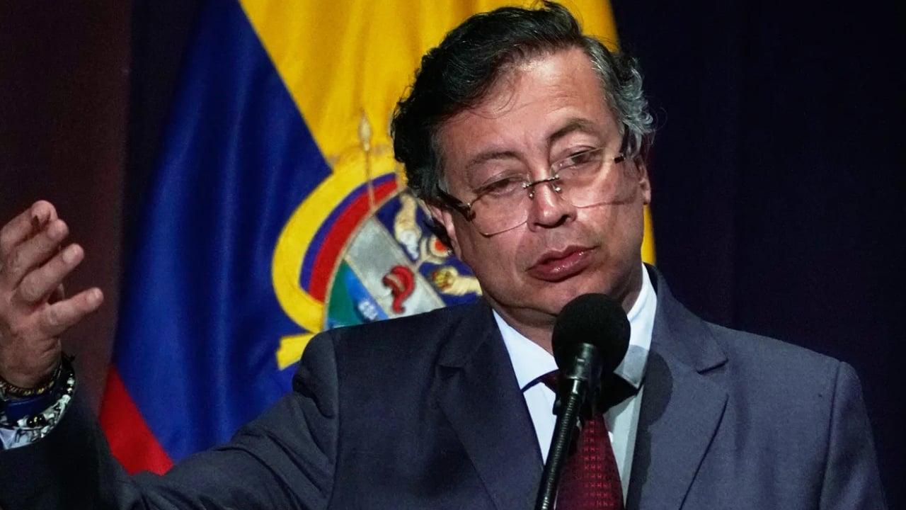 জীবন দিয়ে হলেও কলম্বিয়ার সার্বভৌমত্ব রক্ষা করা হবে: প্রেত্রো