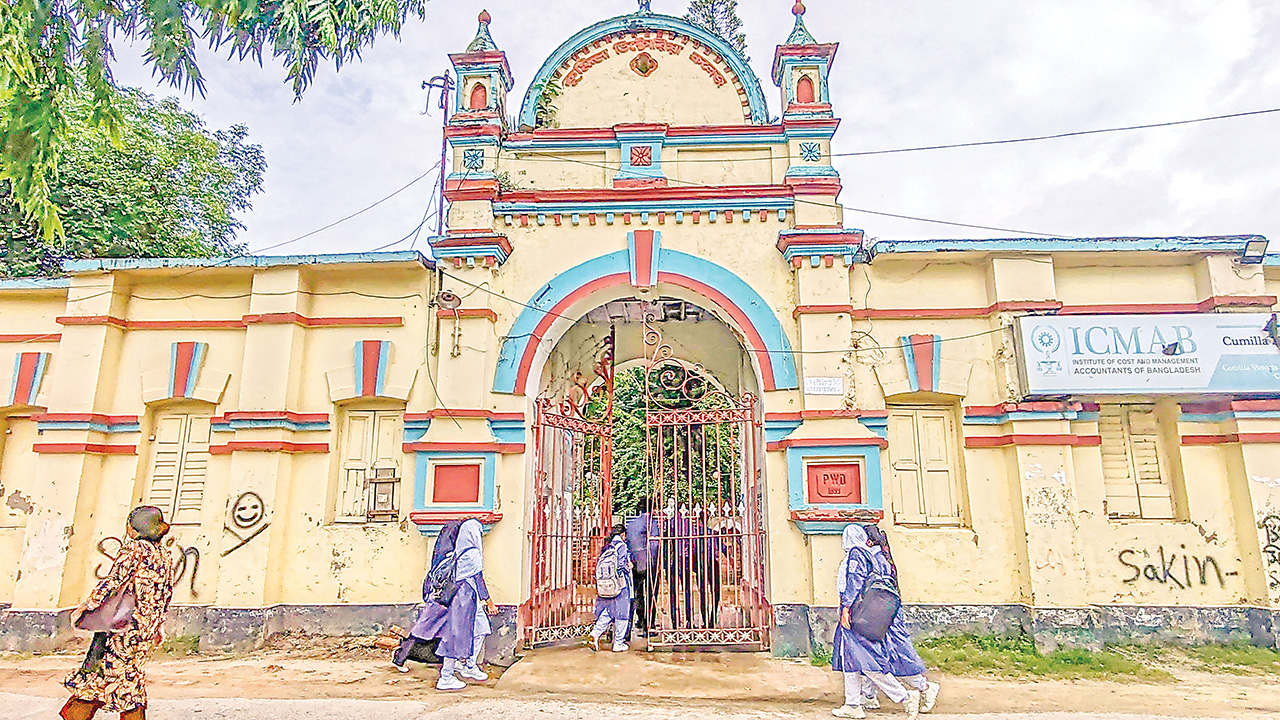 উচ্চশিক্ষা বিস্তারের পথিকৃৎ কুমিল্লা ভিক্টোরিয়া কলেজ