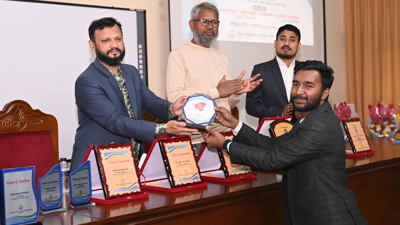 কুবিসাসের বেস্ট কন্ট্রিবিউটার অব দ্য ইয়ার হলেন মামুন