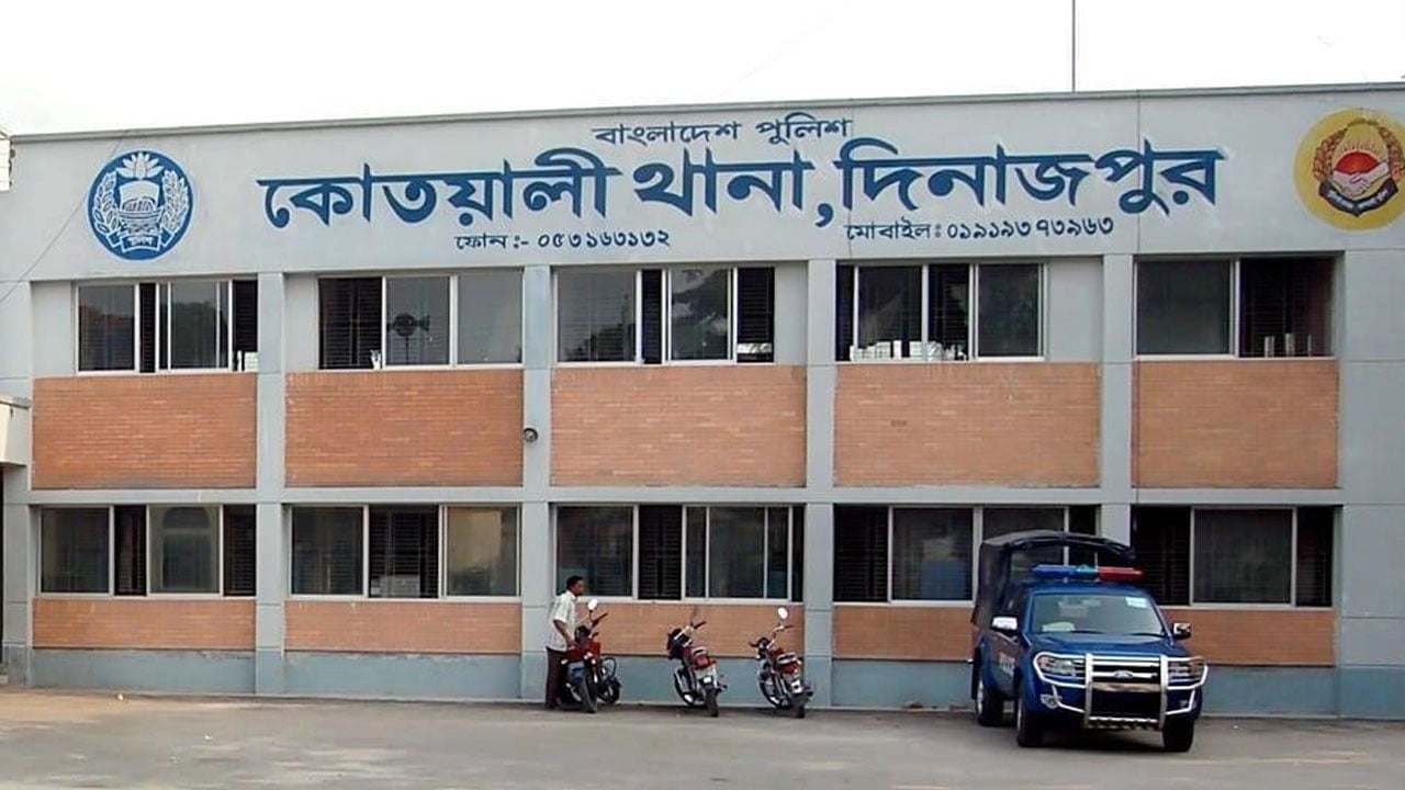 দিনাজপুরে ব্রিজের নিচ থেকে অজ্ঞাত ব্যক্তির লাশ উদ্ধার