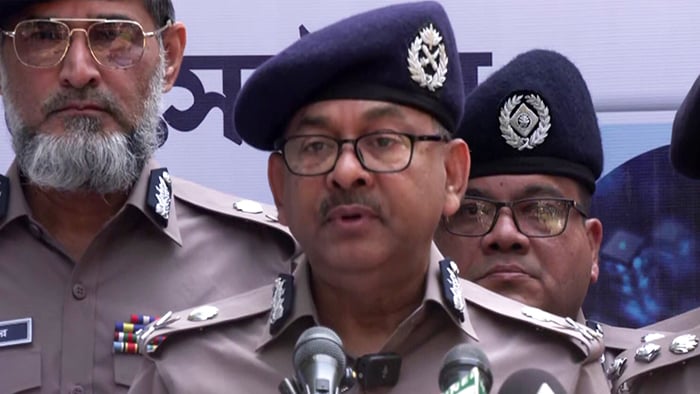 হাদির ওপর হামলাকারী সন্দেহভাজন ব্যক্তি সম্পর্কে তথ্য প্রদানের অনুরোধ ডিএমপির
