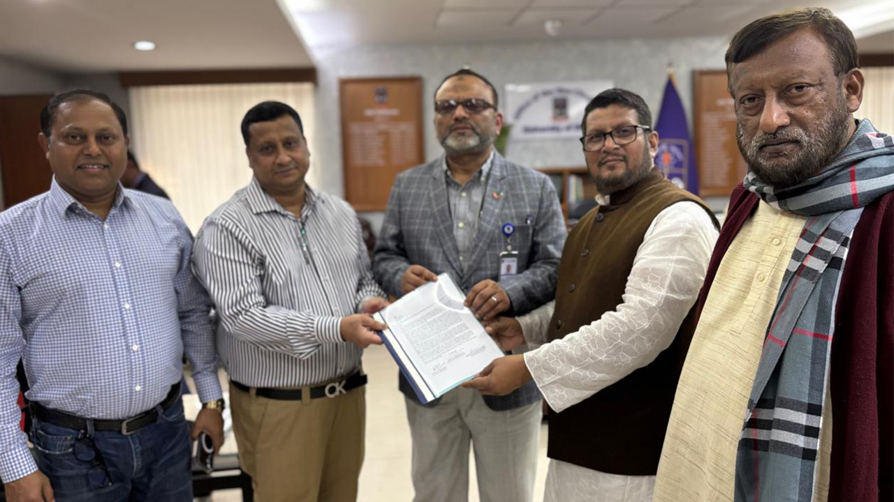 ‘একুশের আয়োজনে শিক্ষক সমিতির না‌মে কাউ‌কে সম্পৃক্ত না করার দাবি’