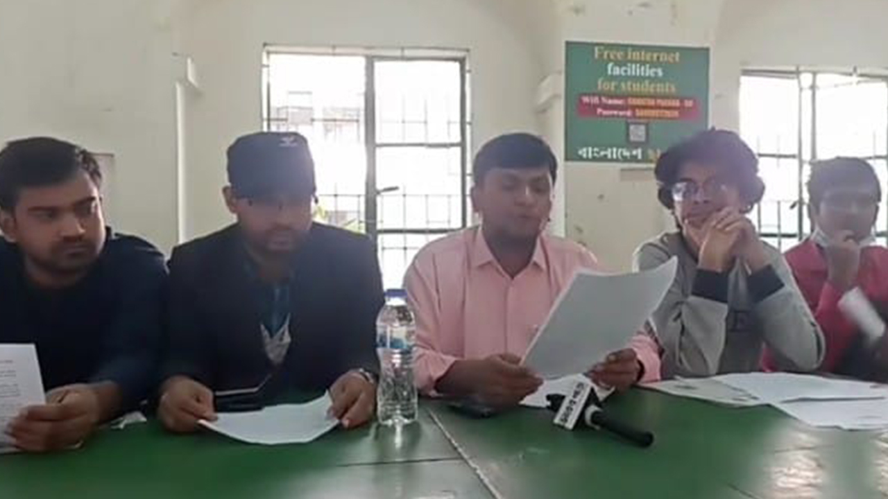 পিএসসির ‘বিতর্কিত’ তিন সদস্যের নিয়োগ বাতিলের দাবি