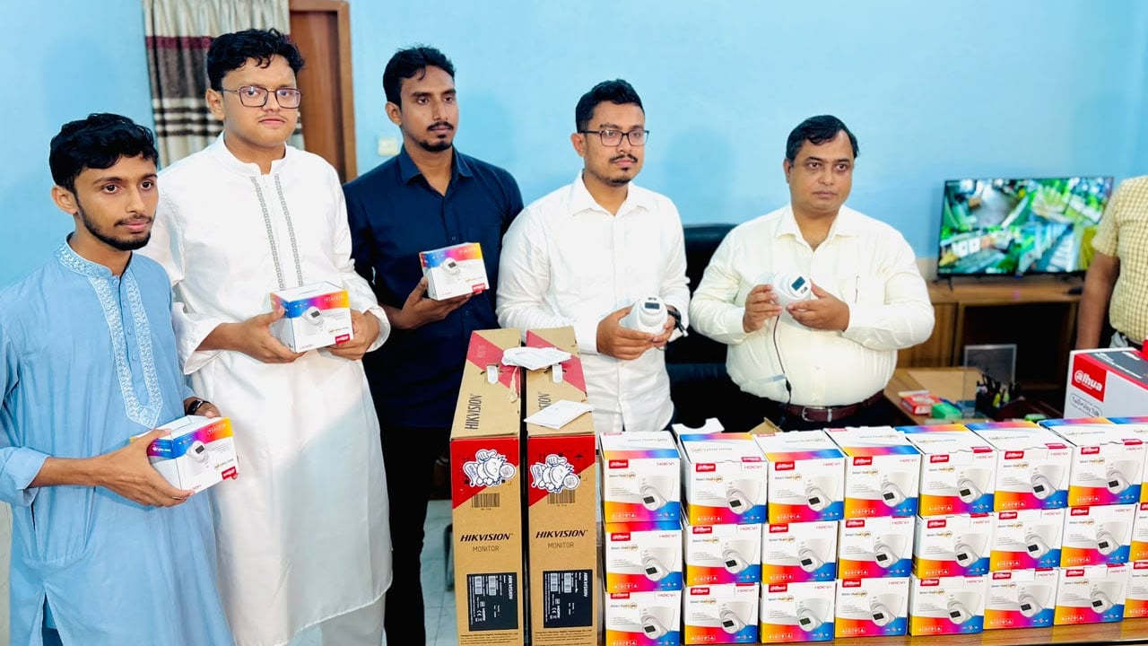 ঢাবির জহুরুল হক হলে নিরাপত্তায় বসছে ৩২ সিসিটিভি ক্যামেরা