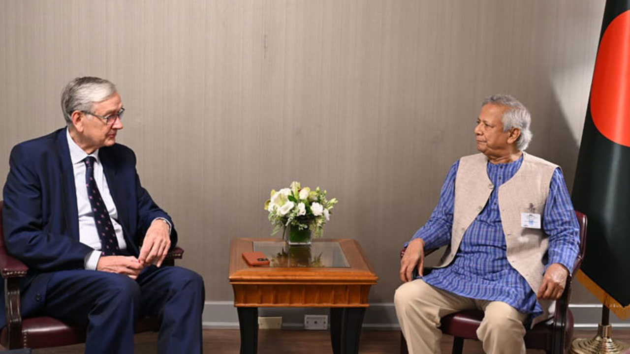 ক্লাব ডি মাদ্রিদে যোগদানের প্রস্তাব পেলেন প্রধান উপদেষ্টা