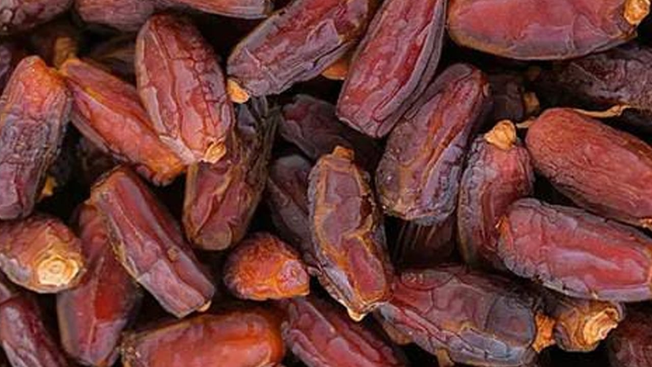 চট্টগ্রামের কোন উপজেলা কত কার্টুন খেঁজুর পেলো