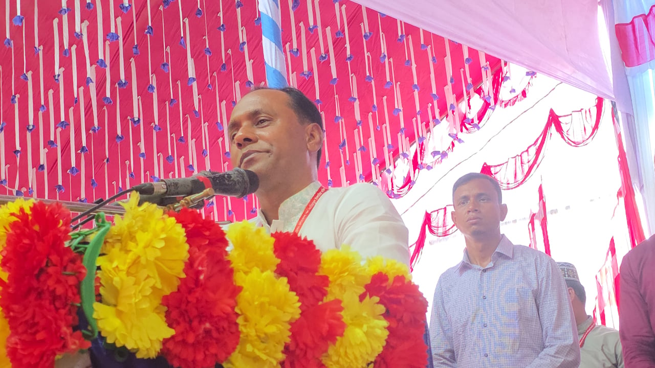 কোনো ধরনের দুর্নীতি আমাকে স্পর্শ করবে না: ডেপুটি স্পিকার