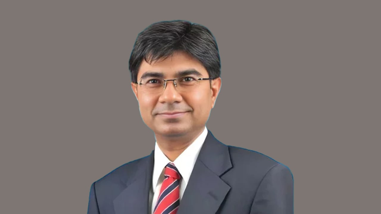 ঢাকা সেন্ট্রাল ইউনিভার্সিটির প্রথম উপাচার্য আবদুল হাছিব