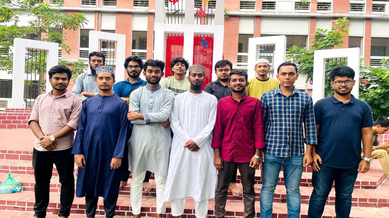 ঢাকা কলেজে পাঠকমেলার প্রথম বৈঠক