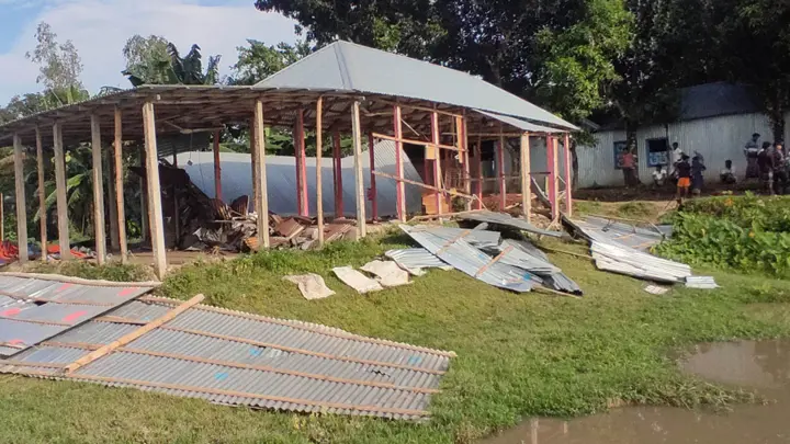 মসজিদের জায়গা নিয়ে দ্বন্দ্ব: দুই পক্ষের সংঘর্ষে নারীসহ আহত ৯ 