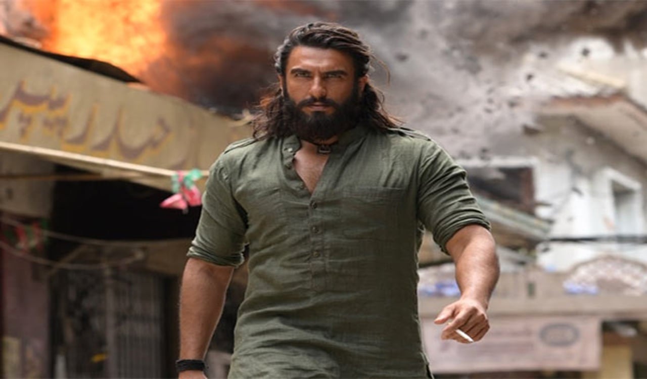 ‘ধুরন্ধর’ছবির মুক্তি, ফের শুরু ভারত-পাকিস্তান বিতর্ক