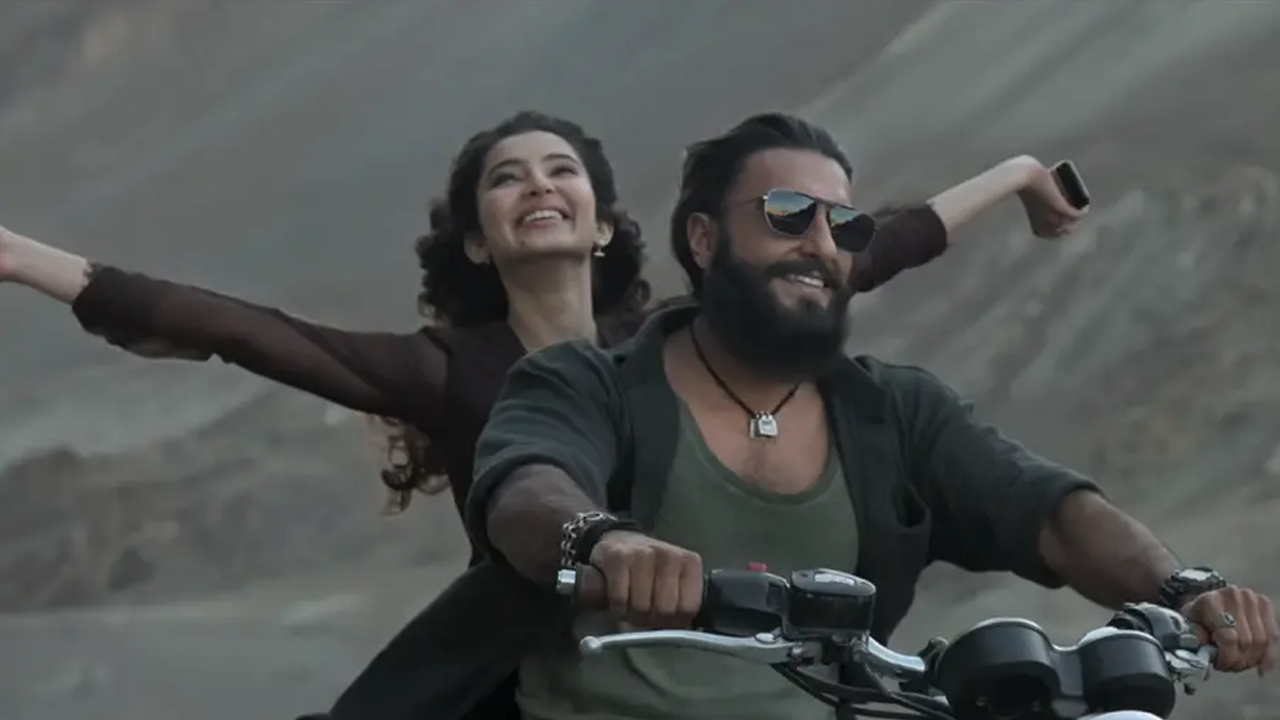 জাপানের বক্স অফিসে মুখ থুবড়ে পড়ল রণবীর সিংয়ের ছবি ‘ধুরন্ধর’