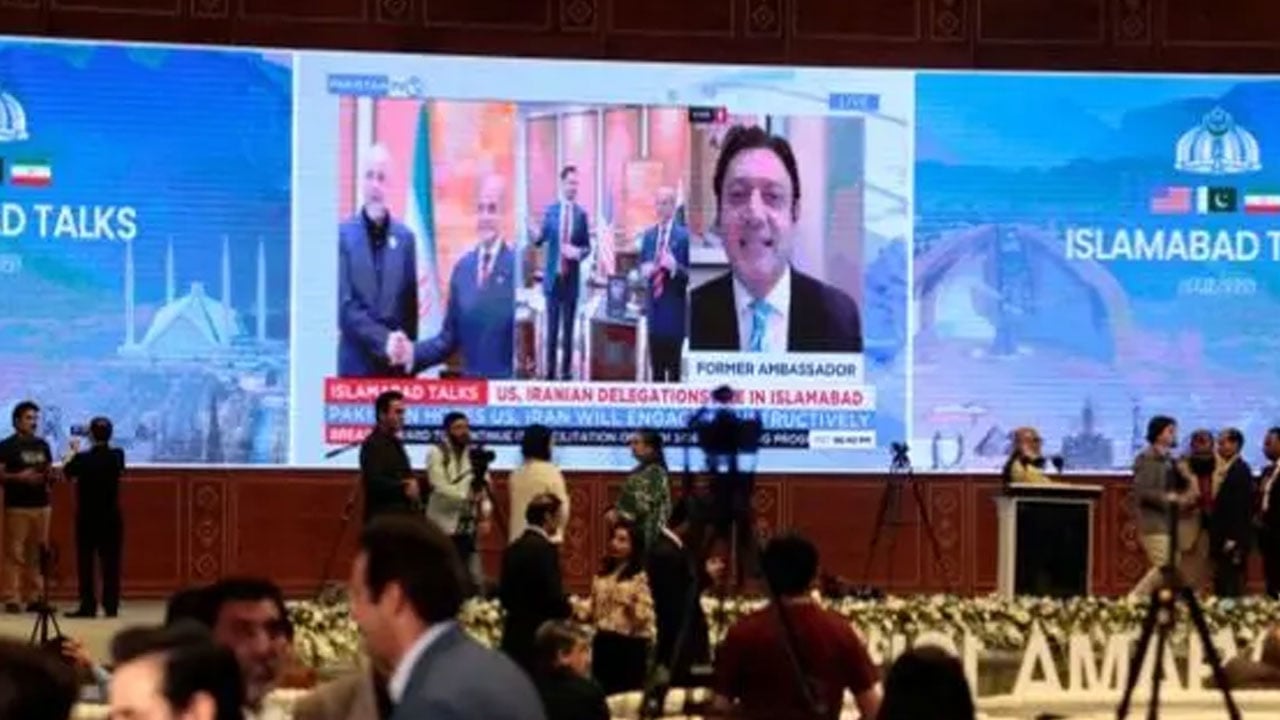 ইরান ও যুক্তরাষ্ট্রের মধ্যে ইতিবাচক পরিবেশে আলোচনা চলছে