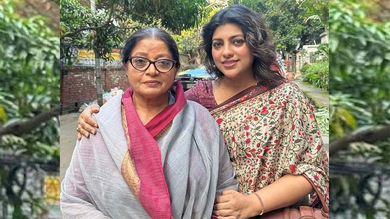 ডলি জহুর-মৌ এর ‘তবু মনে রেখো’
