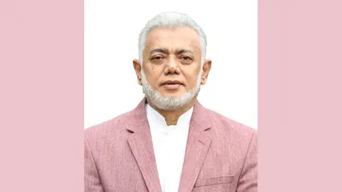 বাণিজ্য মন্ত্রণালয়ের শুনানিতে রিহ্যাব প্রেসিডেন্টের পদ বহাল