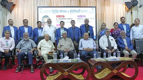 ডা. ইব্রাহিমের আদর্শ থেকে শিক্ষা নেওয়া উচিত: সালেহউদ্দিন