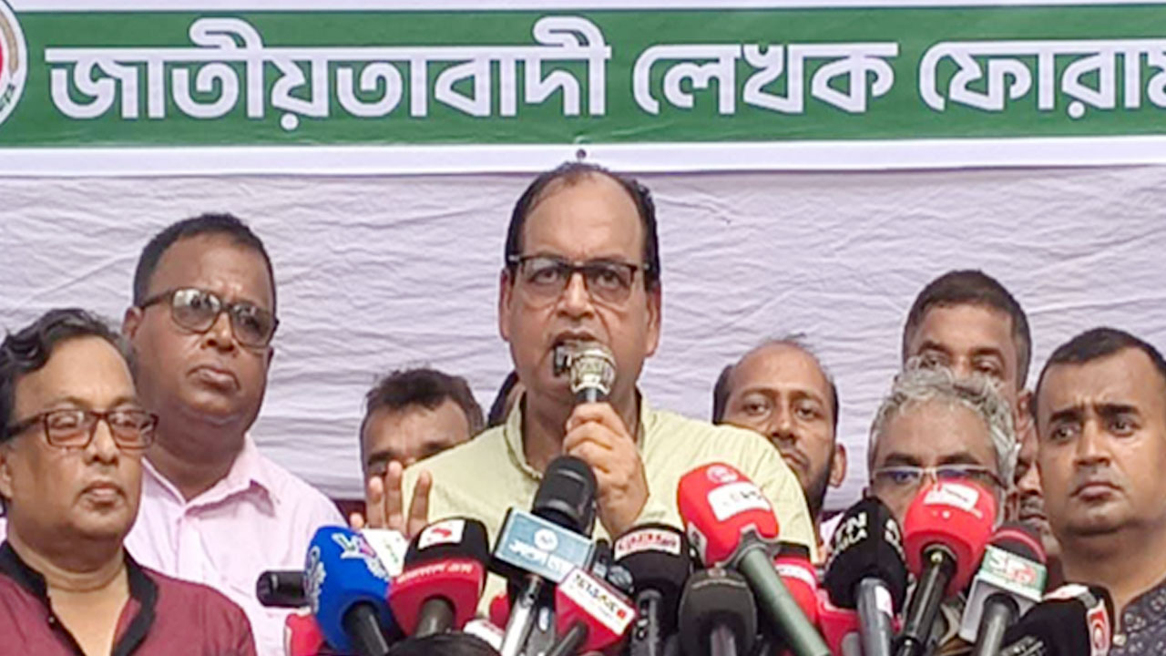 নির্বাচন ঠেকাতে যারা নতুন নাটক করছে, তারা বোকার স্বর্গে বাস করছে