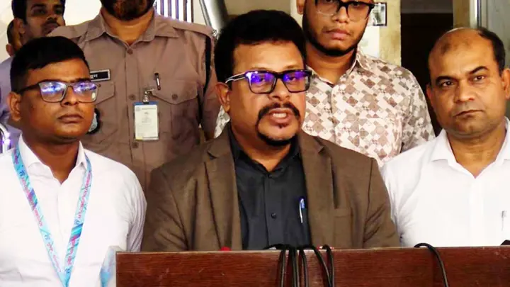 আসিফ মাহমুদকে ‘টার্গেট’ করে অনুসন্ধান শুরু হয়নি: দুদক সচিব