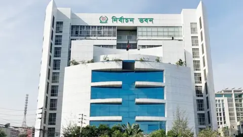 নভেম্বরের মাঝামাঝি সময়ে স্থানীয় সরকার নির্বাচন শুরু করার পরিকল্পনা