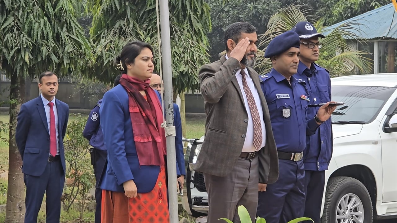 অতীতে বিতর্কিত নির্বাচনের ফলে প্রতিটি প্রতিষ্ঠান কলঙ্কিত হয়েছে