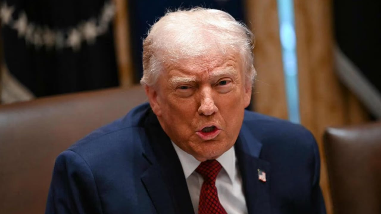 এবার ইউরোপের অবৈধ অভিবাসীদের বহিষ্কারের আহ্বান ট্রাম্পের