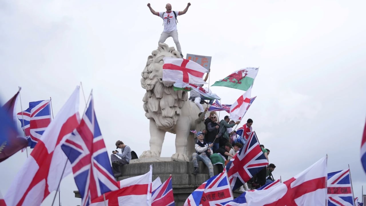 ইউরোপজুড়ে জোরালো হচ্ছে অভিবাসীবিরোধী মনোভাব