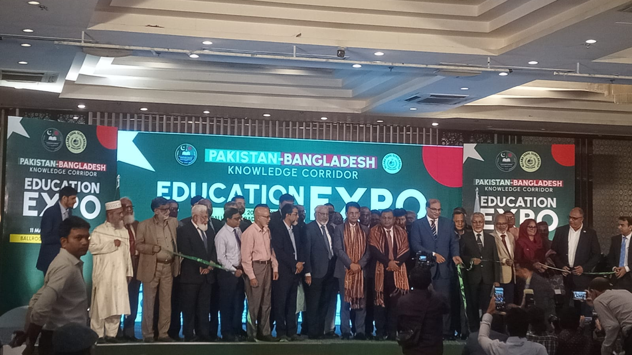 শিক্ষাবিনিময়ে বিশ্ব প্রতিযোগিতায় টিকে থাকতে চাই: শিক্ষামন্ত্রী