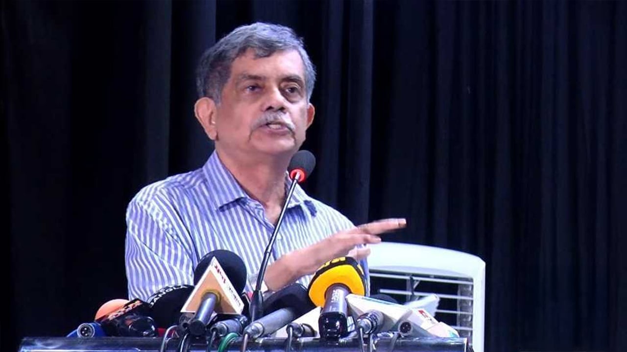 বেসরকারি বিশ্ববিদ্যালয়ের উচ্চ ব্যয় বহু মেধাবীর জন্য বড় বাধা: শিক্ষা উপদেষ্টা