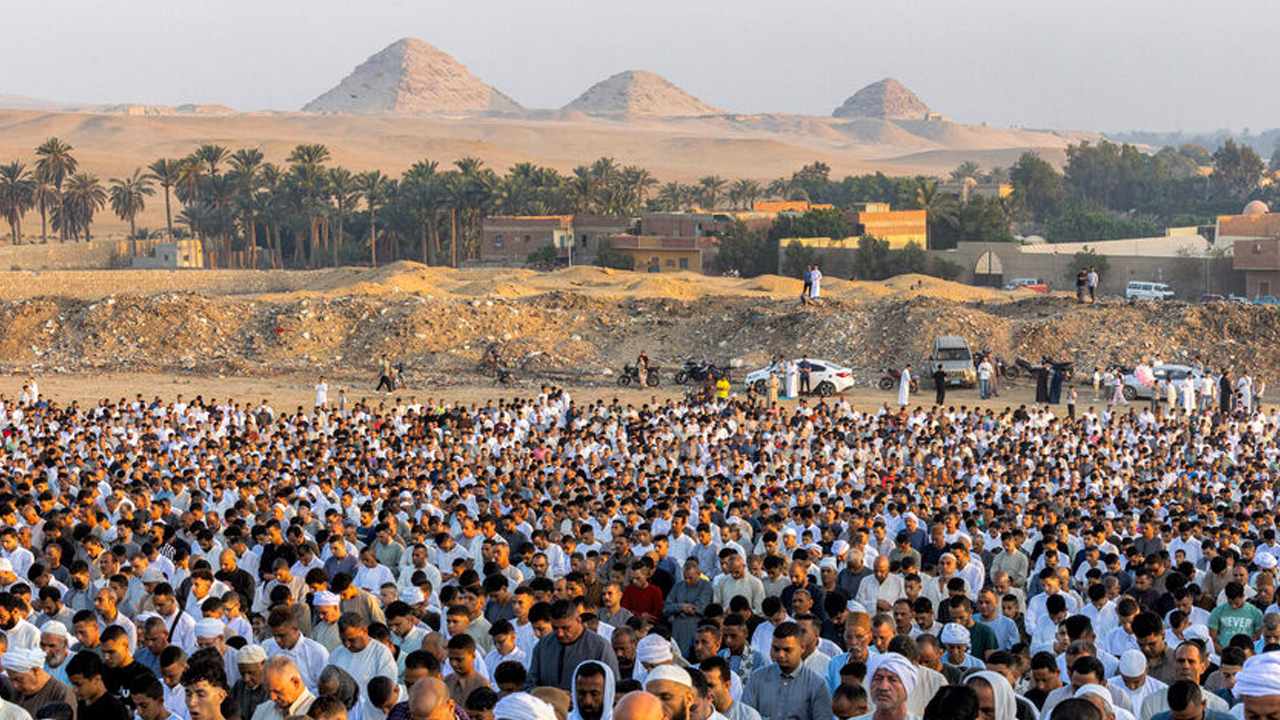 উপসাগরীয় দেশগুলোয় খোলা মাঠে ঈদের জামাত নিষিদ্ধ