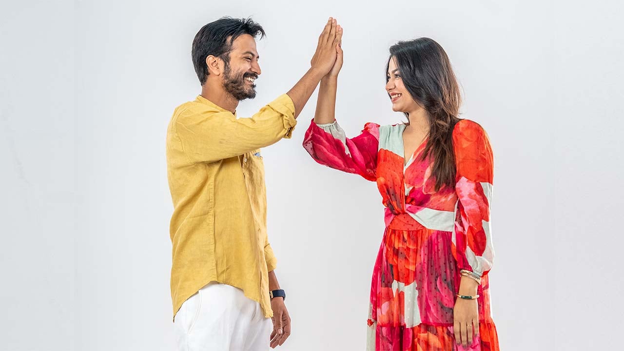 ইয়াশ ও পারসা’র ‘একসাথে আলাদা’