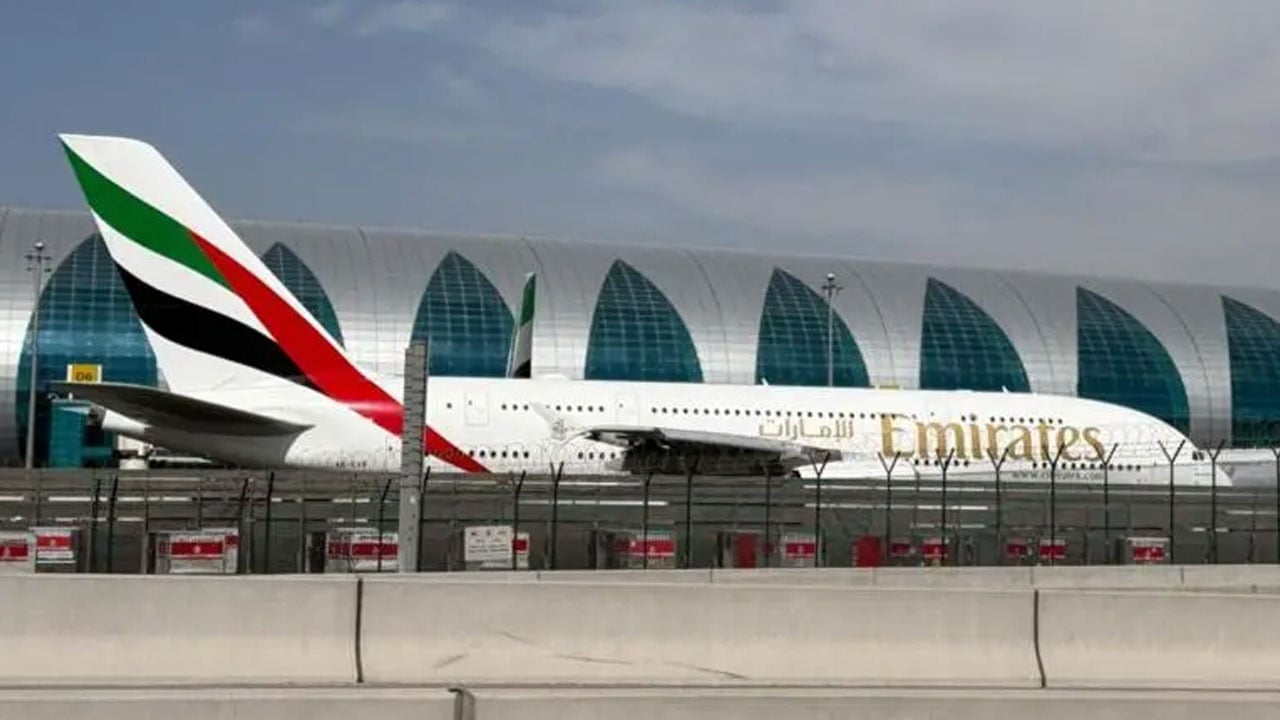 দুবাই বিমানবন্দরে ফ্লাইট ওঠা-নামা শুরু
