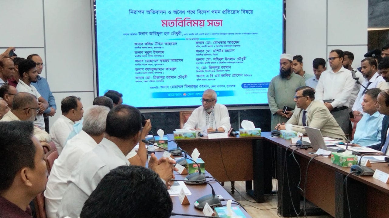 বিনা খরচে কর্মী পাঠানোর ঘোষণা প্রবাসী কল্যাণমন্ত্রীর