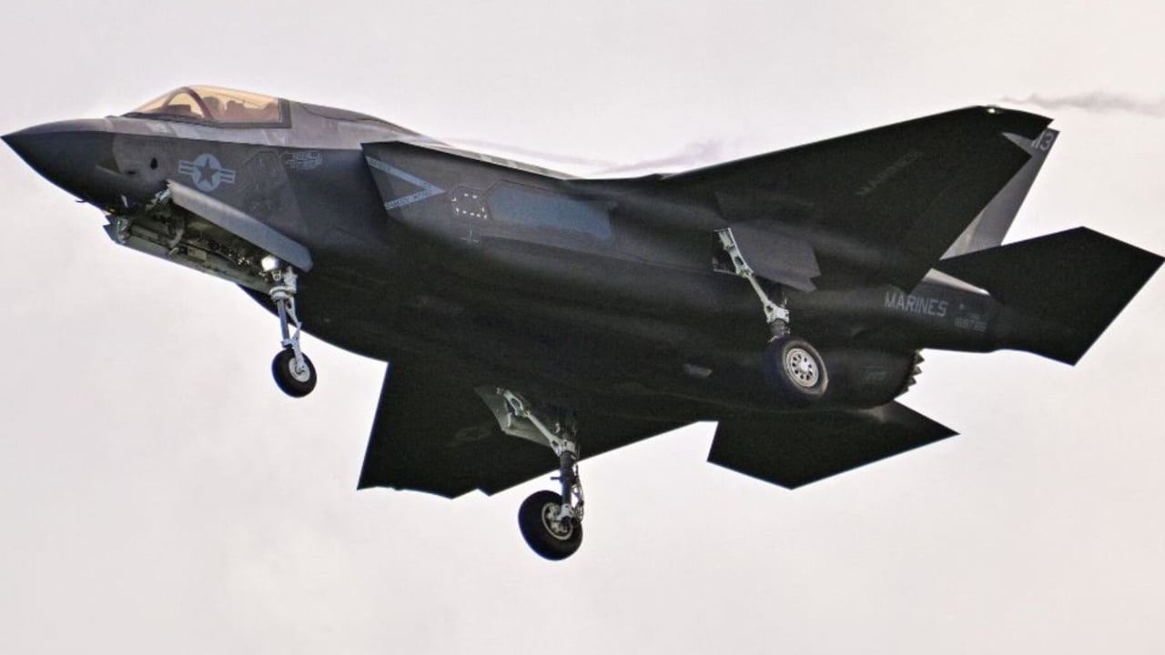 সৌদি আরব কেন যুক্তরাষ্ট্র থেকে এফ-৩৫ যুদ্ধবিমান কিনছে